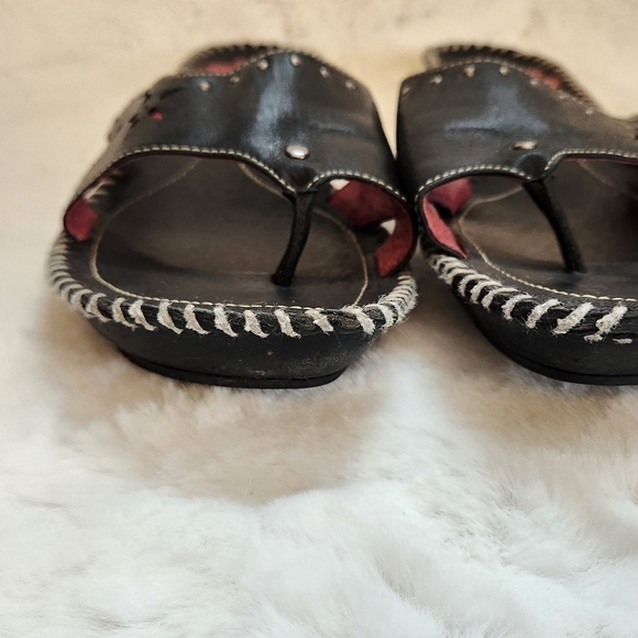 Indigo by Clarks Sandal with slight heel - Size 9 - Picture 2 of 12